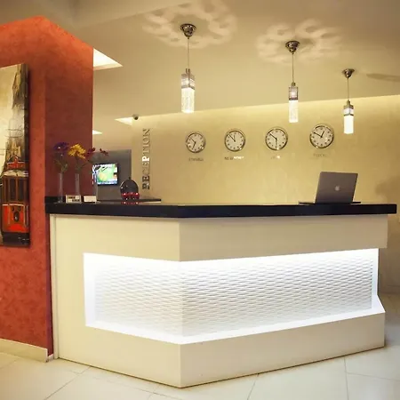 Helikon Business 酒店 3*