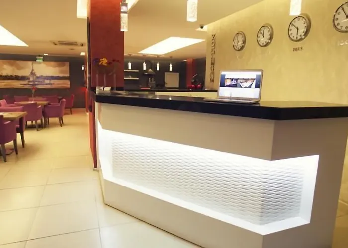 Hotel Helikon Business 3*