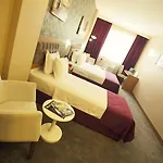 Hotel Helikon Business 3*