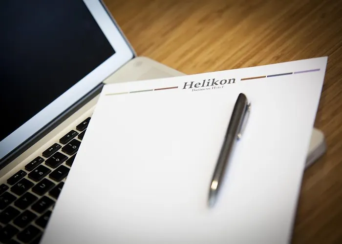 Helikon Business Szálloda 3*